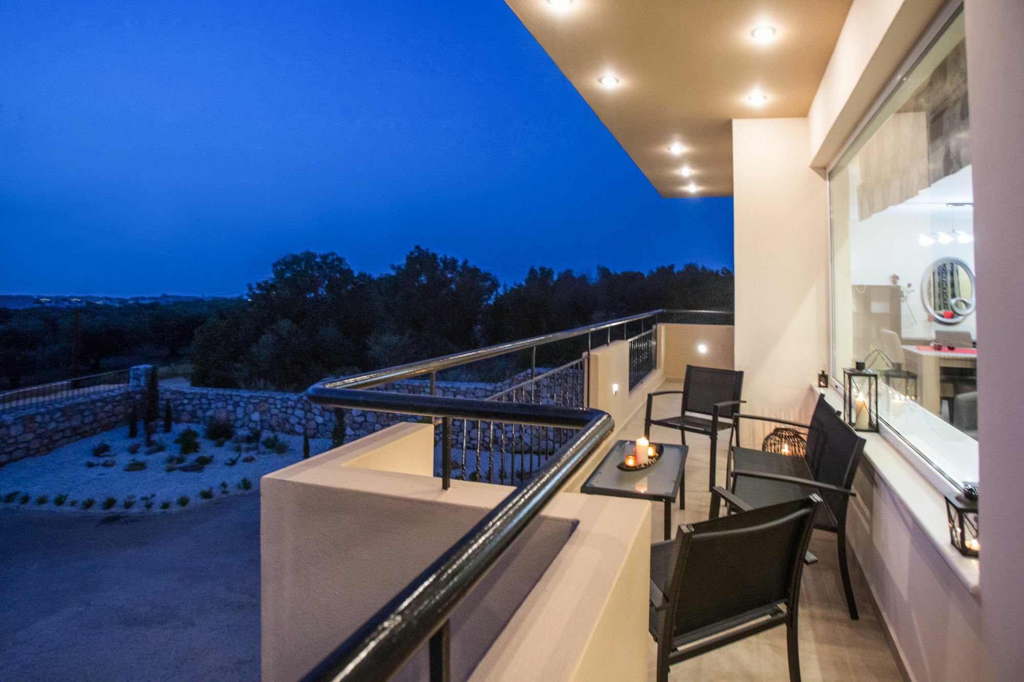 Panorama Villa มาเลีย ภายนอก รูปภาพ