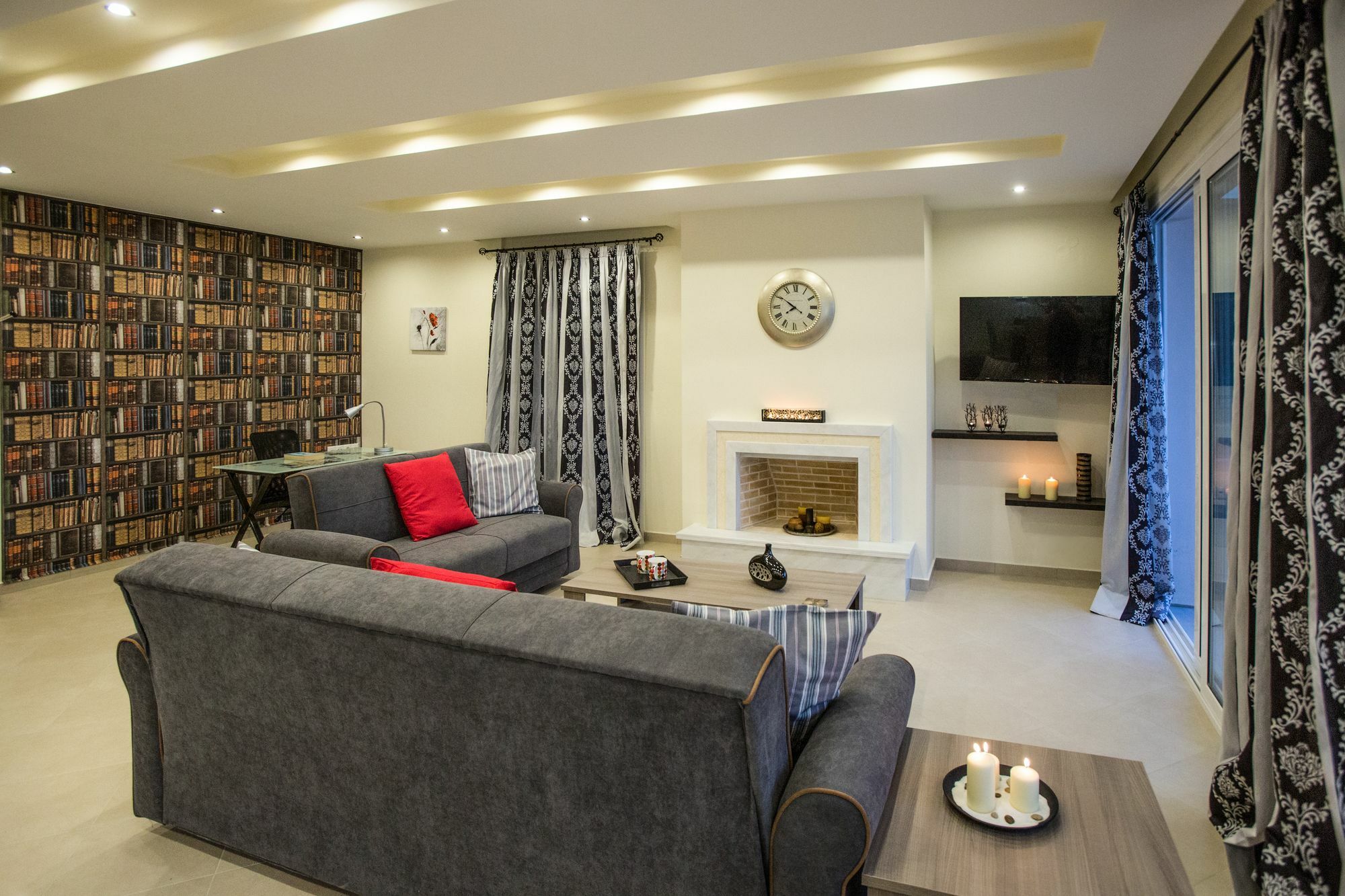 Panorama Villa มาเลีย ภายนอก รูปภาพ